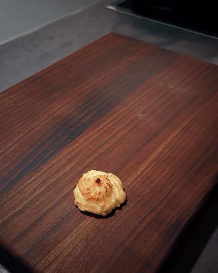 Pommes Duchesse (Duchess Potatoes)